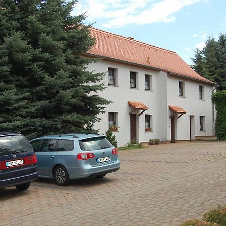 Hotel Zum Nussbaum Дрезден Екстериор снимка