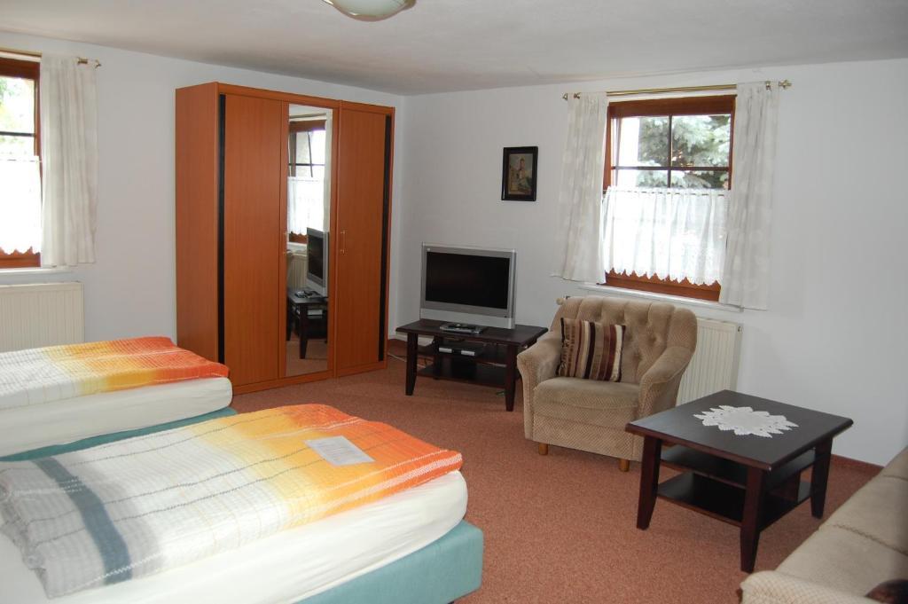 Hotel Zum Nussbaum Дрезден Стая снимка