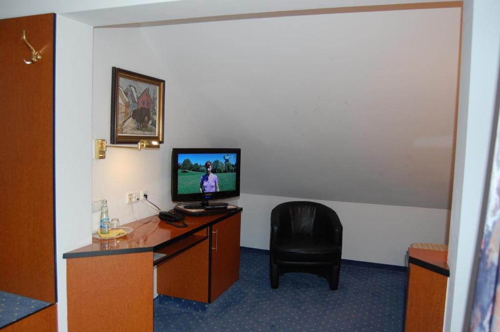 Hotel Zum Nussbaum Дрезден Стая снимка
